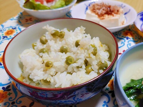 春の香り~♪簡単!美味しい!豆ごはん
